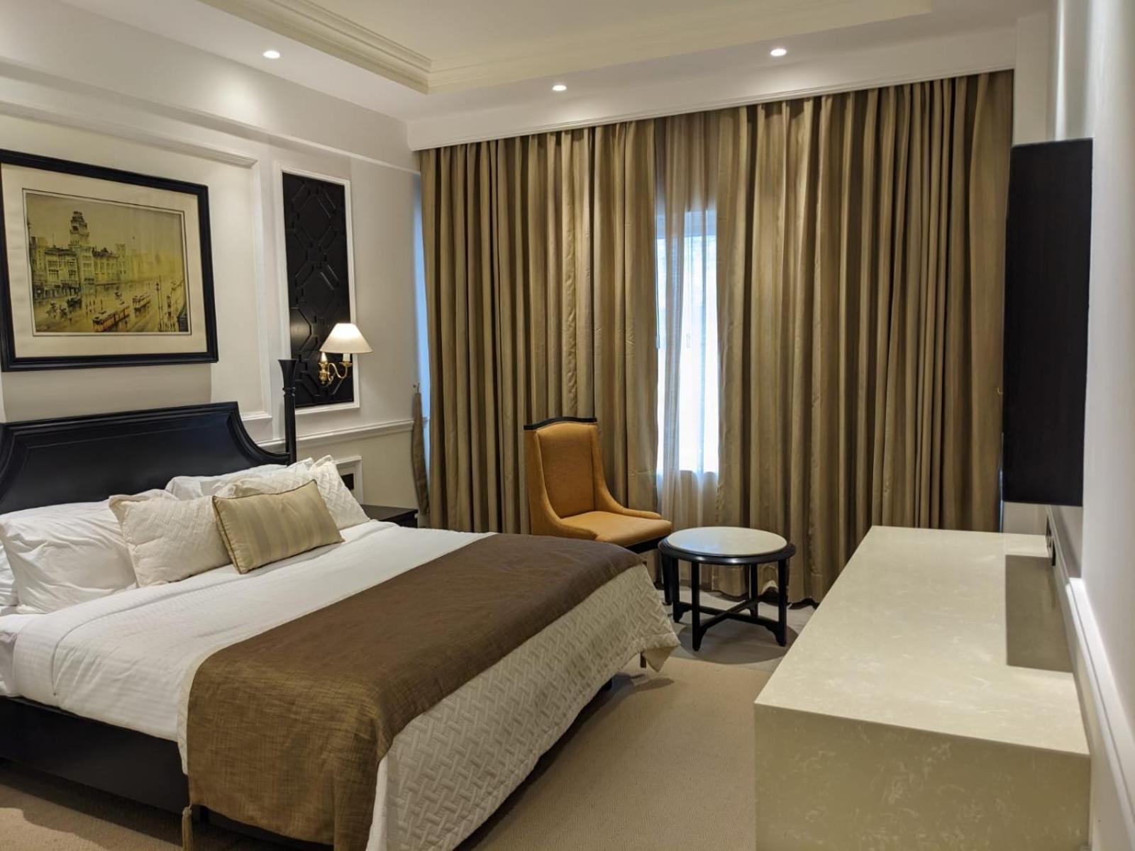 The Peerless Inn Kolkata Bagian luar foto