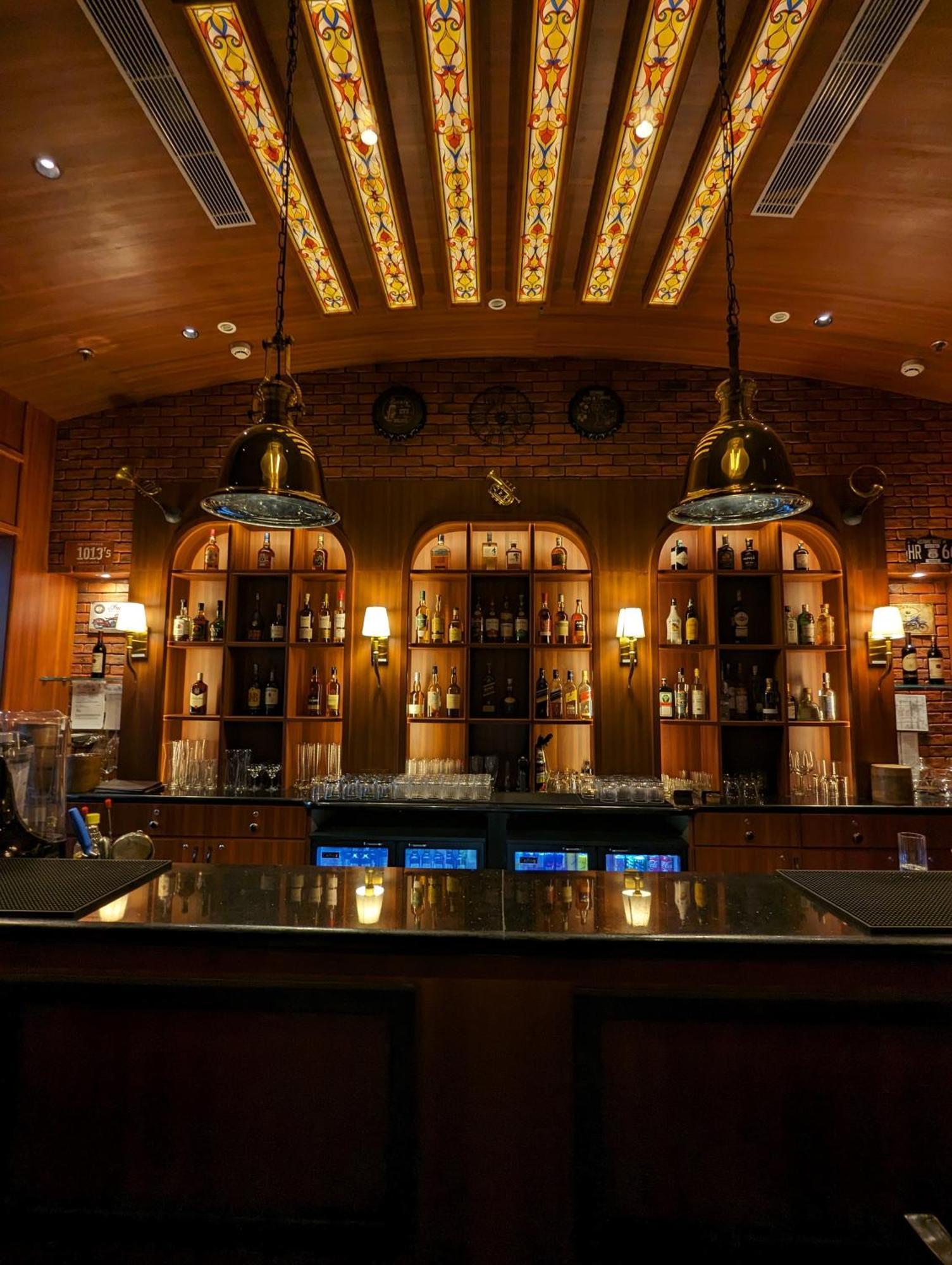 The Peerless Inn Kolkata Bagian luar foto