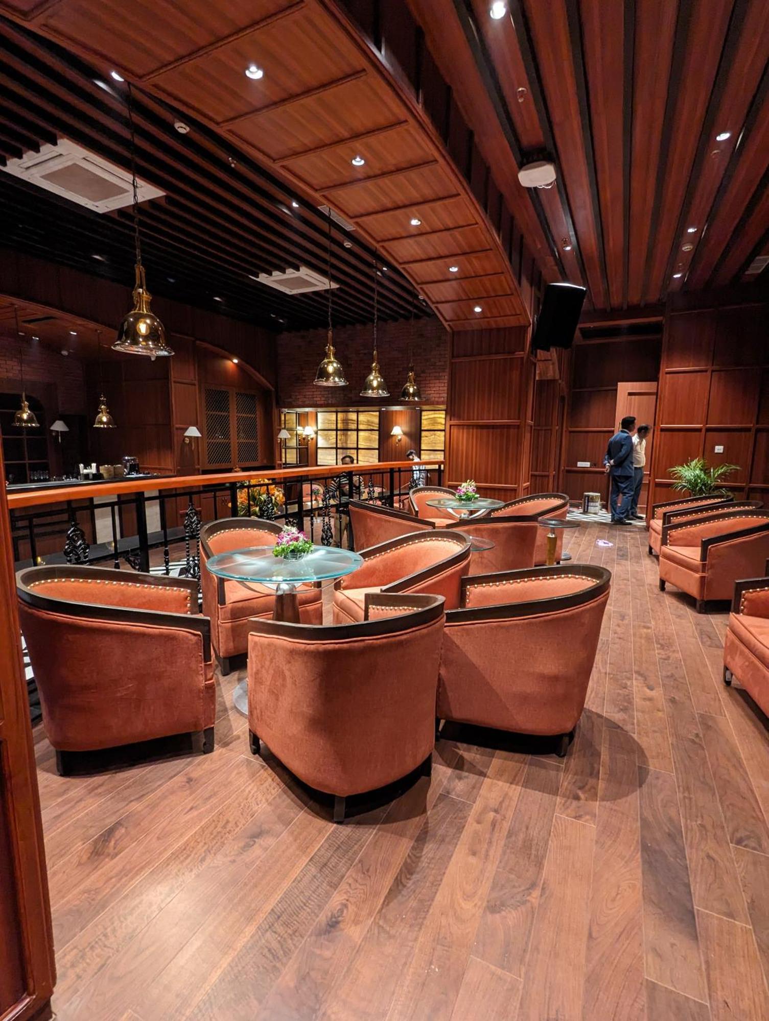 The Peerless Inn Kolkata Bagian luar foto